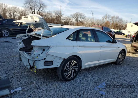 2021 Volkswagen Jetta Sel z USA, uszkodzony, nr VIN 3VWE57BUXMM060092